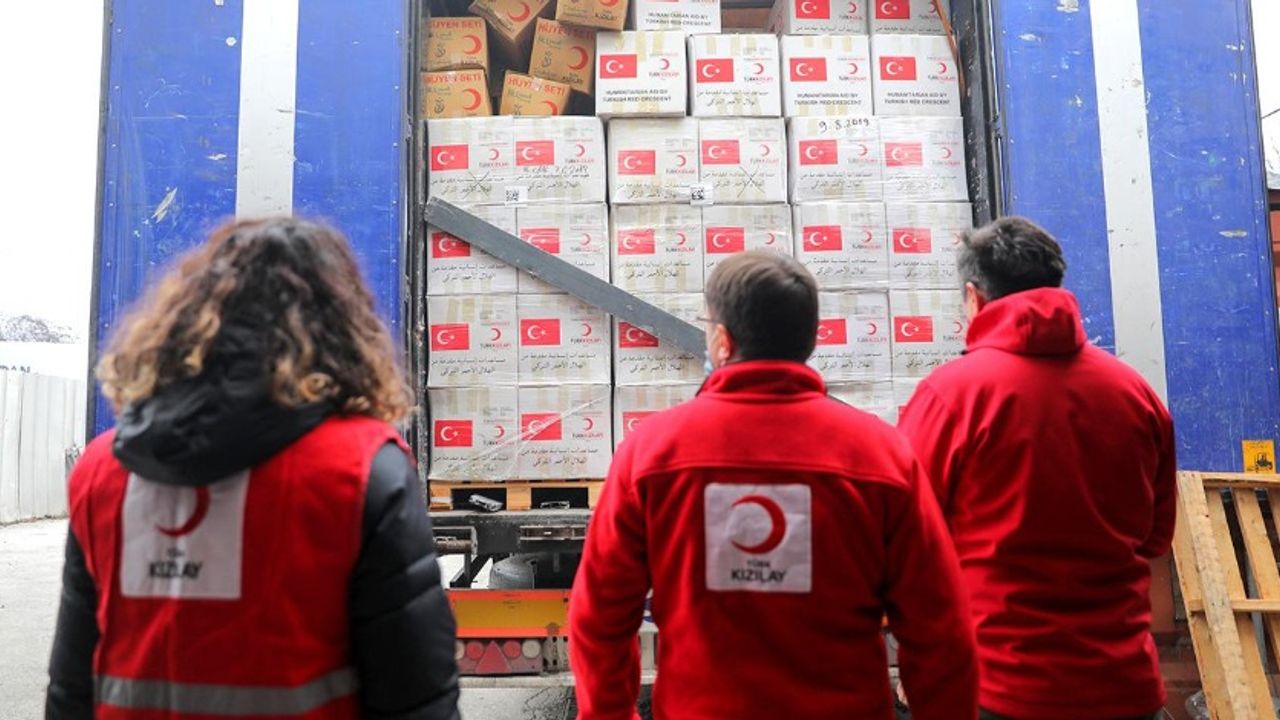 Türk Kızılay, Sudan'da ihtiyaç sahiplerine gıda kolisi dağıttı