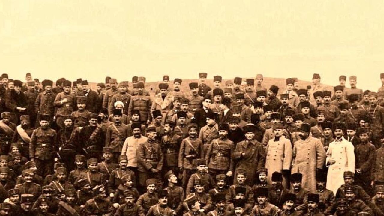 Atatürk, Milli Mücadele'nin kalbi Ankara'ya 103 yıl önce adım attı