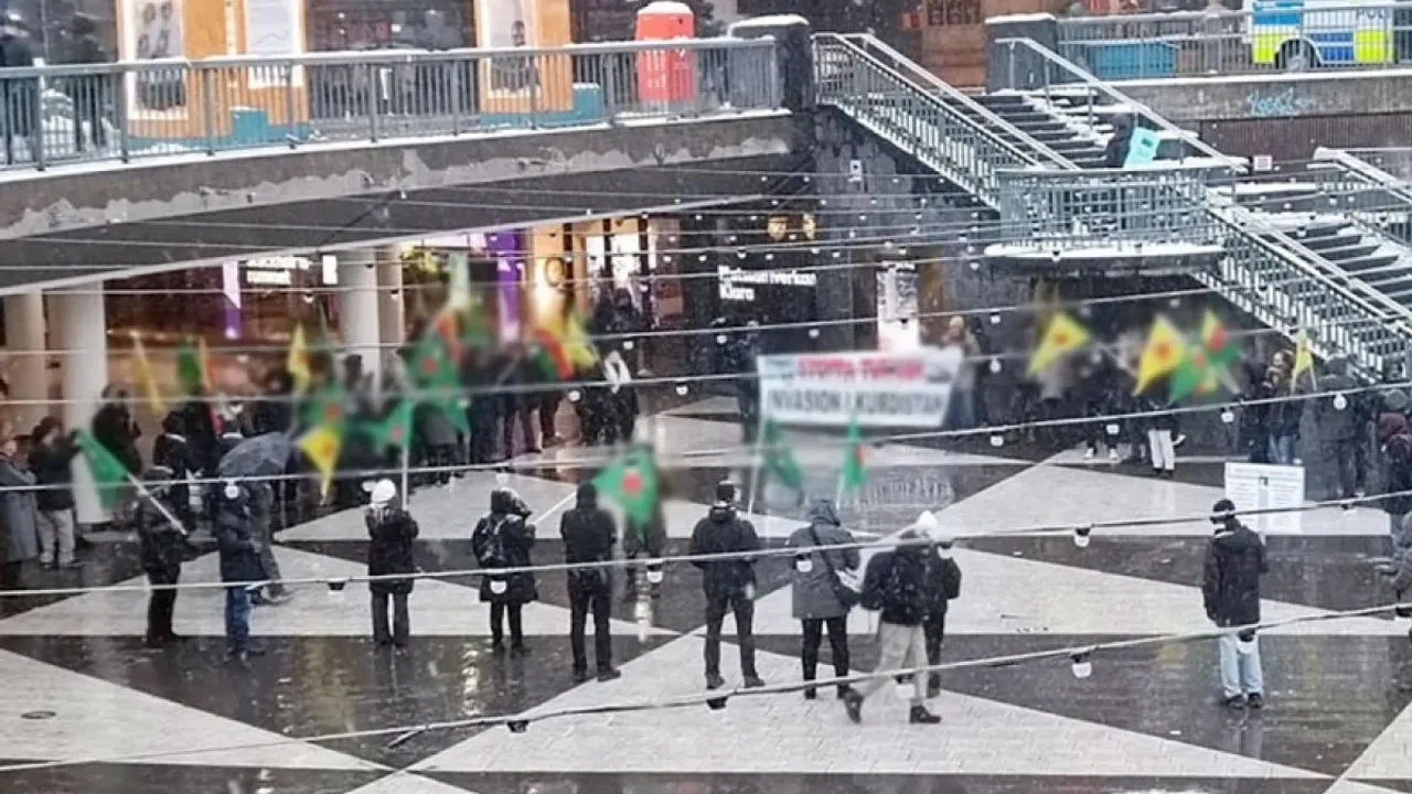 İsveç'te PKK yandaşlarından izinsiz gösteri