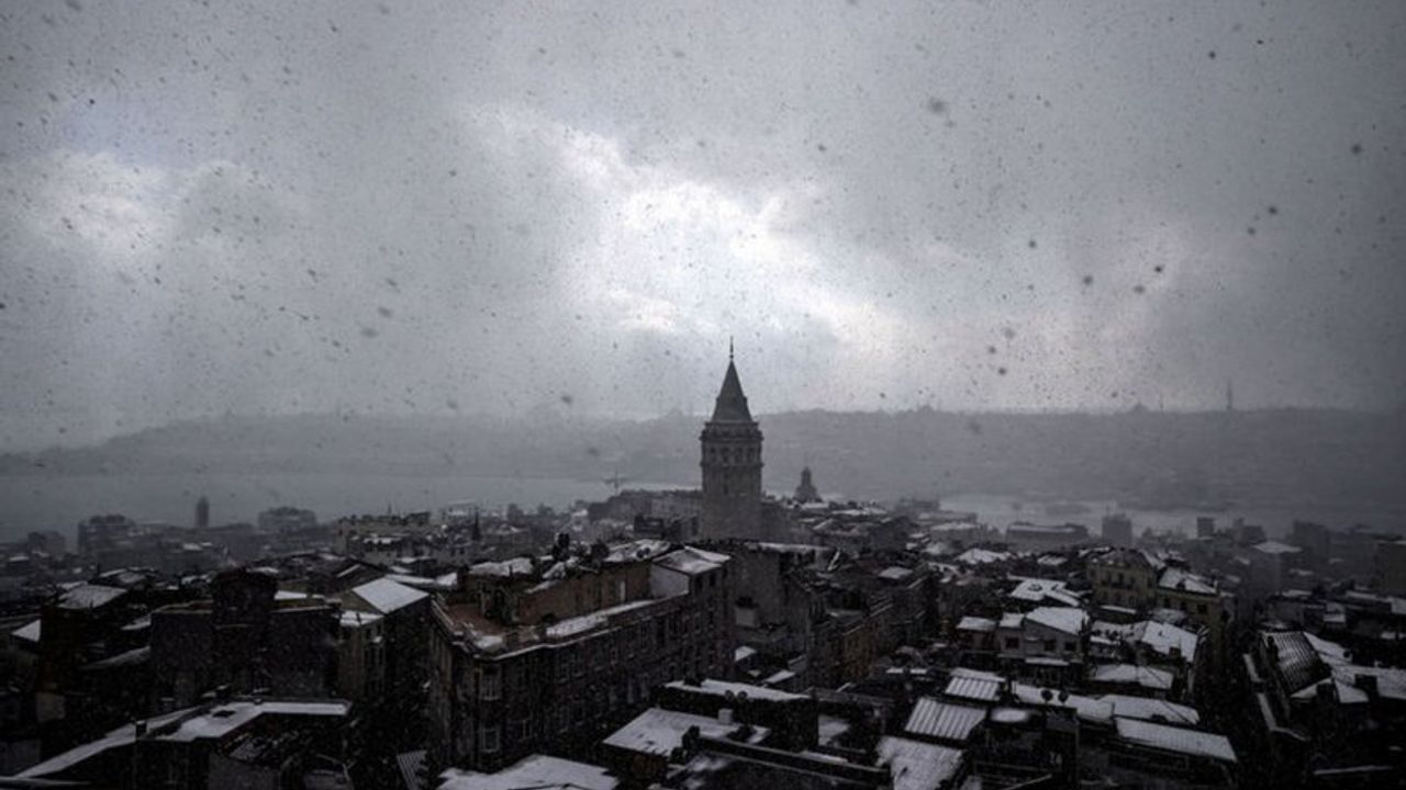 Hazırlıklar başladı! İstanbul'a ne zaman kar yağacak?