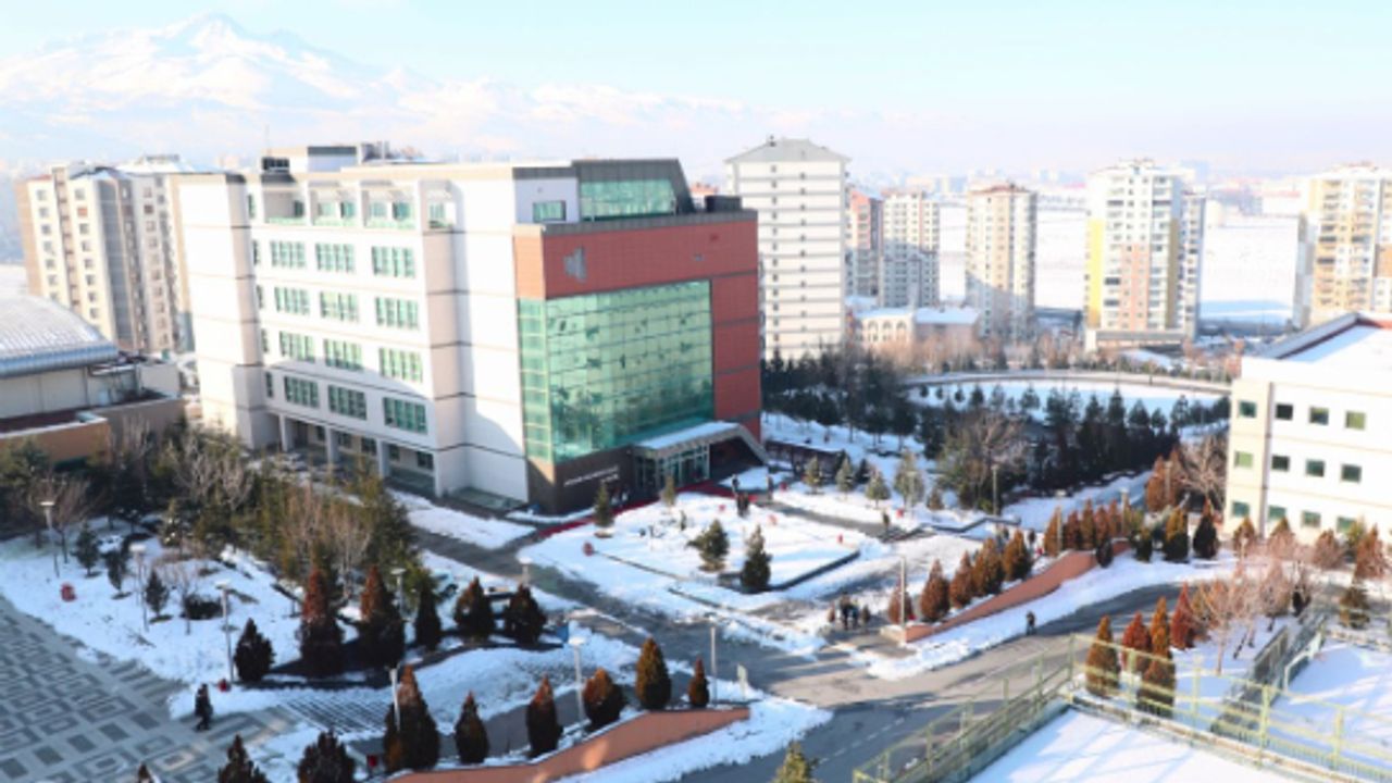 Kayseri Üniversitesi 7 Sözleşmeli Personel alıyor