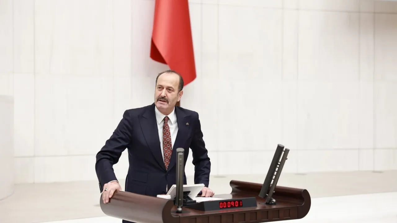 MHP'li Osmanağaoğlu'dan Davutoğlu açıklaması: İhanetin tedavisi hala yoktur