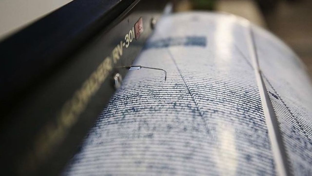 O ülkede 7.6 büyüklüğünde deprem! Tsunami uyarısı yapıldı