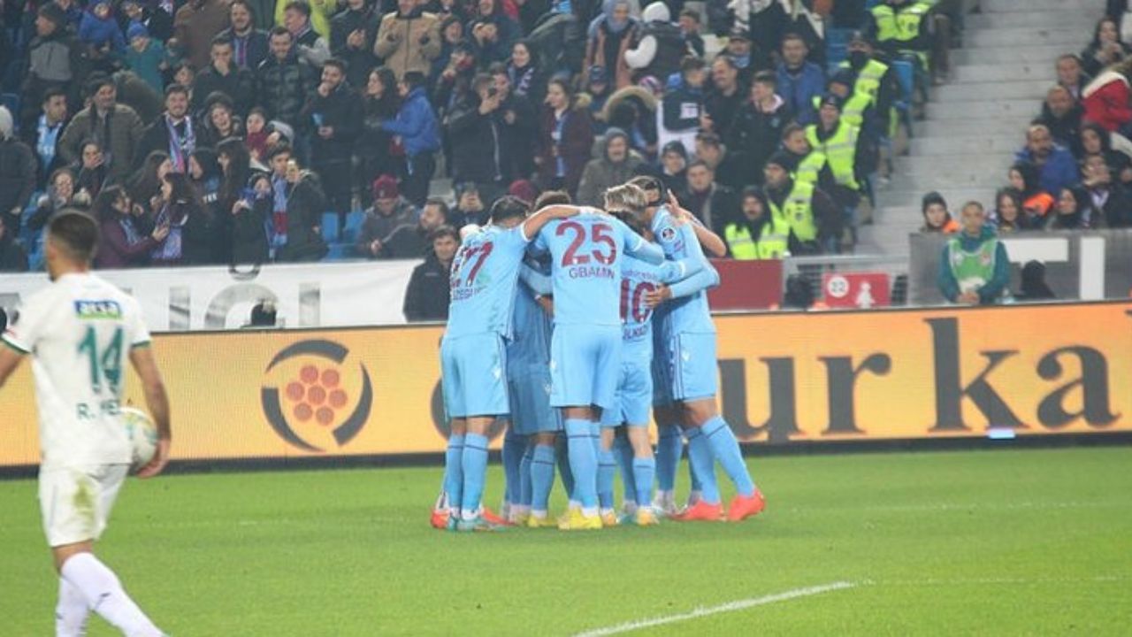 Fırtına evinde Giresunspor’u rahat geçti! Karadeniz derbisinde kazanan 3 golle Trabzonspor…