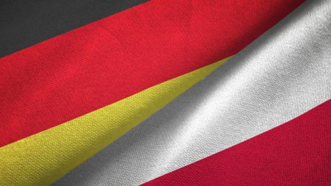 Polonya LGBT'ye savaş açınca herkes üstüne gelmeye başladı! Almanya sorunu büyütüyor...