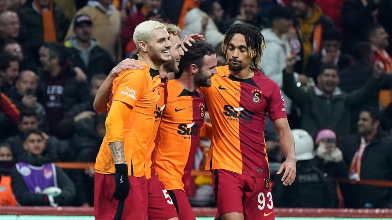 Galatasaray'dan 4x4'lük maç! Liderin galibiyet serisi 8 maça çıktı