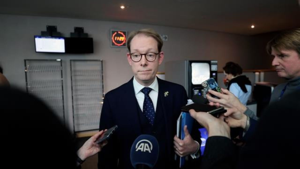 İsveç Dışişleri Bakanının Kur'an-ı Kerim yakılmasıyla ilgili sorulara verdiği tepki dikkat çekti