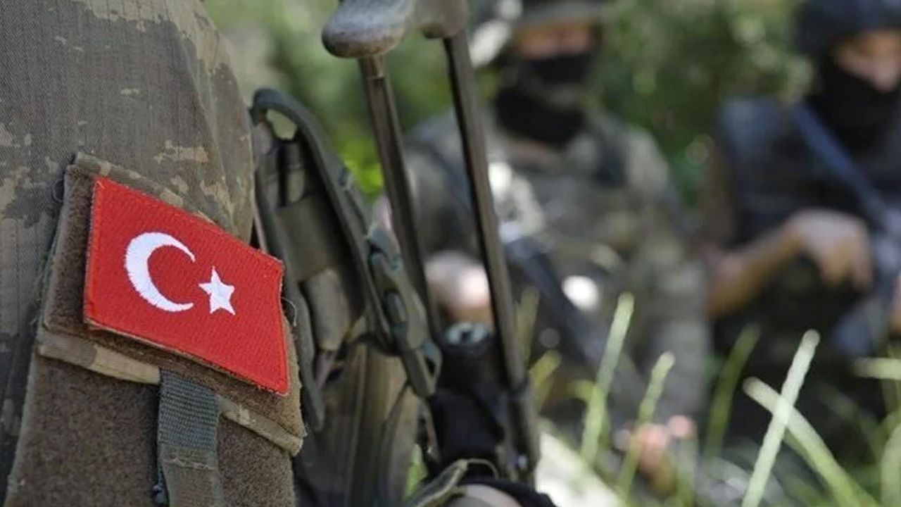 Ağrı'da askeri araç devrildi: 2 askerimiz şehit oldu