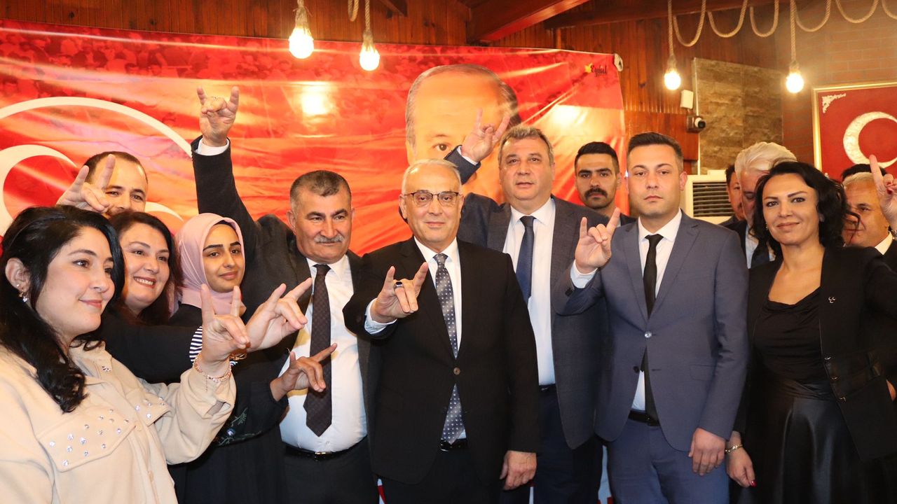 MHP Adana’da gücüne güç katıyor!