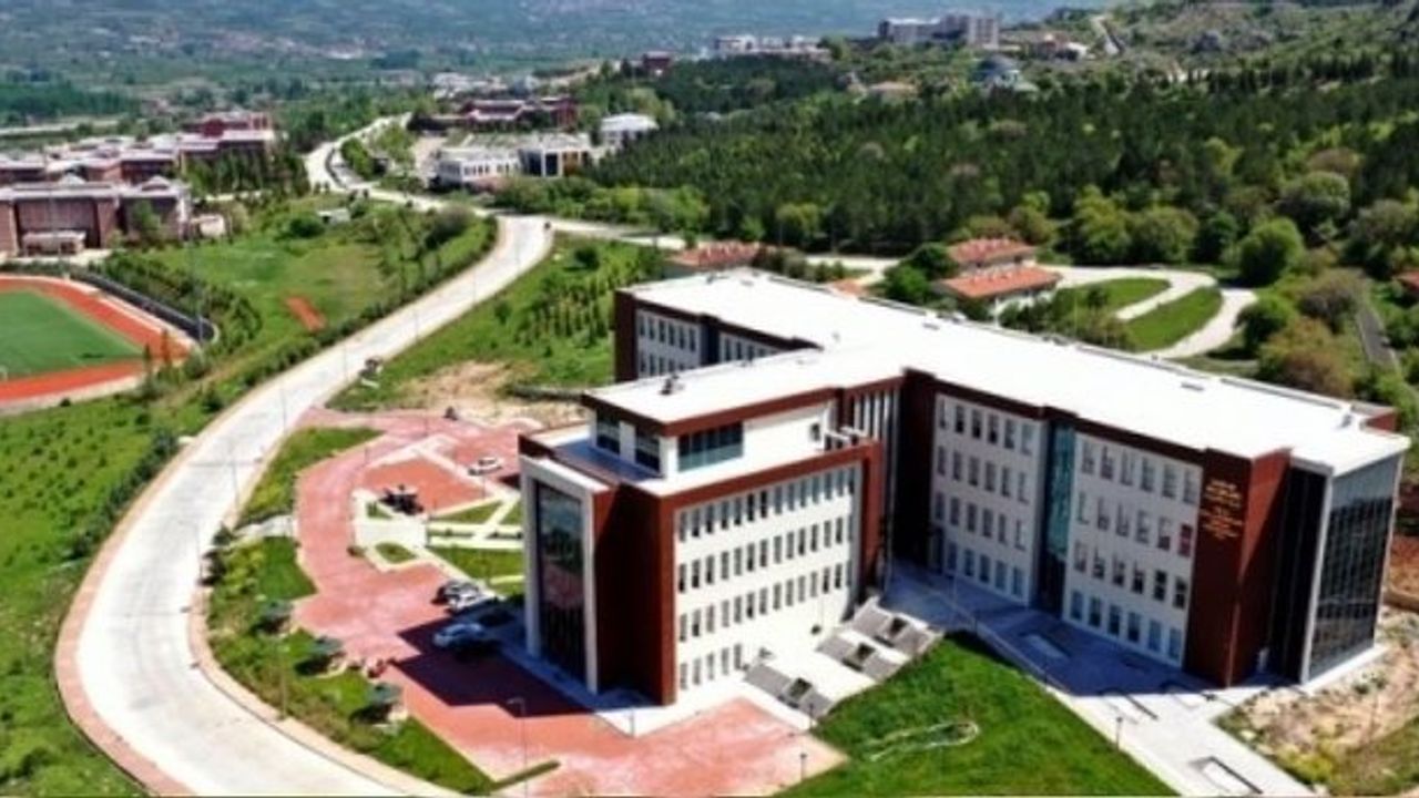 Trabzon Üniversitesi 4/B Sözleşmeli Personel alıyor