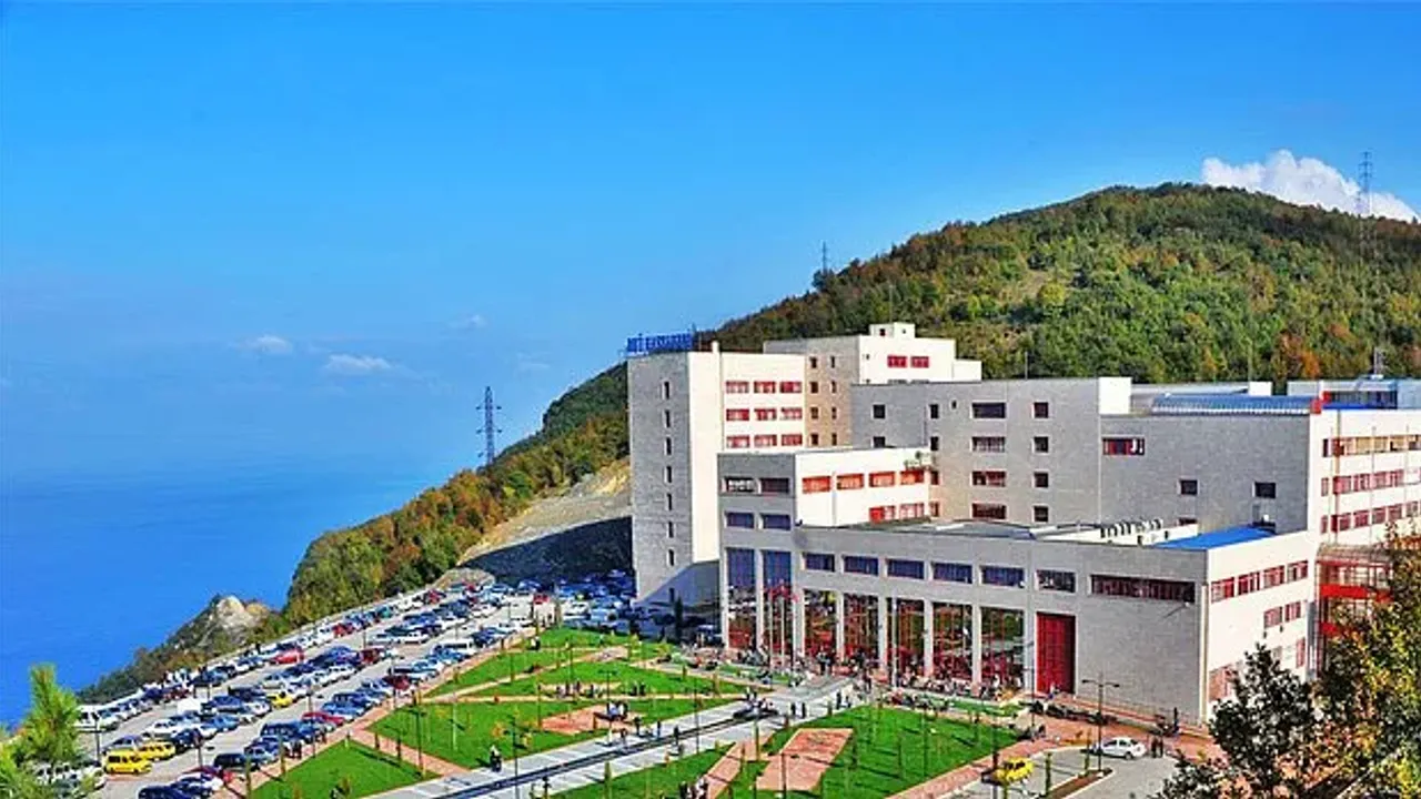 Zonguldak Bülent Ecevit Üniversitesi 100 Sözleşmeli Personel alıyor