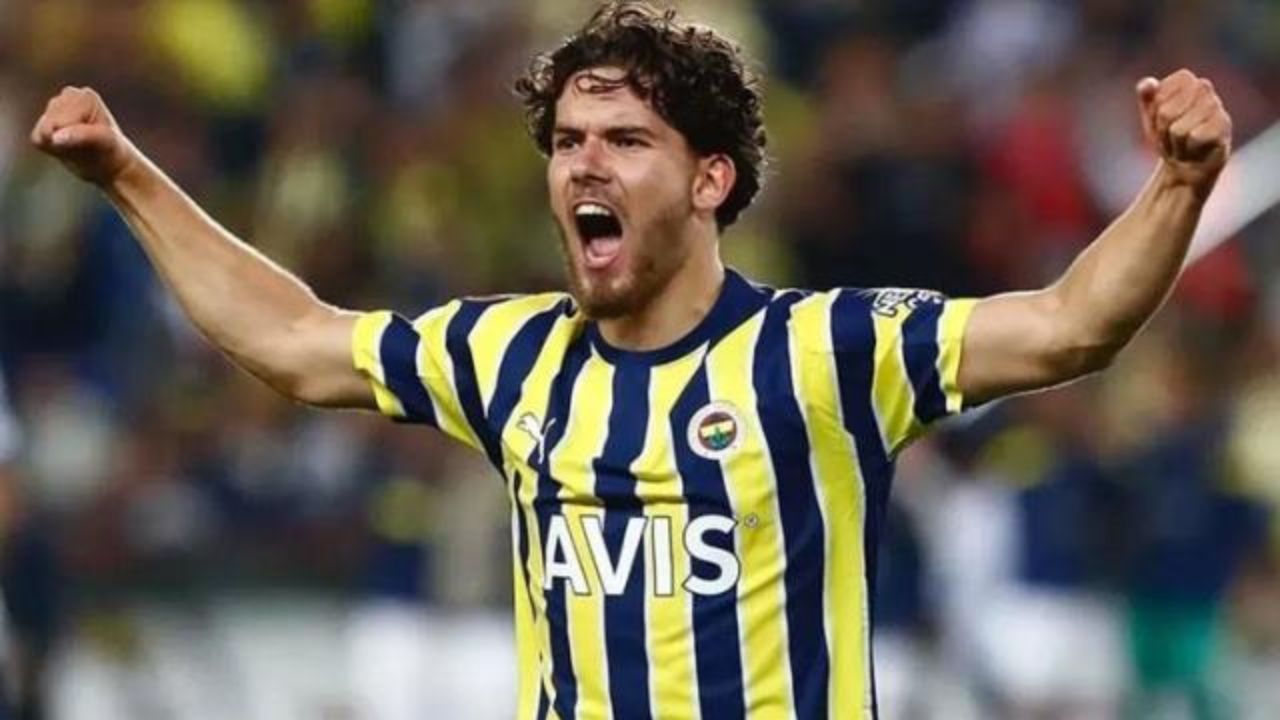 Türk futbol tarihine geçecek! Ferdi Kadıoğlu rekor bonservisle Napoli'ye gidiyor