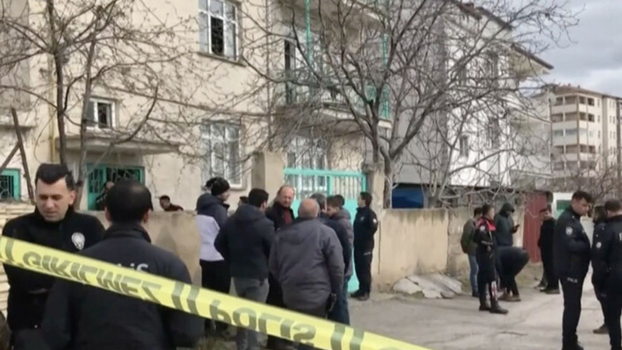 Elazığ'da dehşet evi! 6 kişinin cansız bedeni bulundu