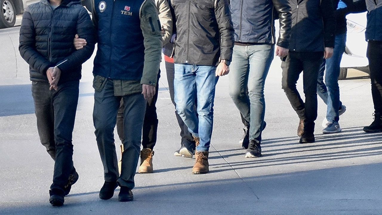 İstanbul merkezli 8 ilde FETÖ operasyonu: İtirafçılar konuştu, örgütün kriptoları deşifre oldu