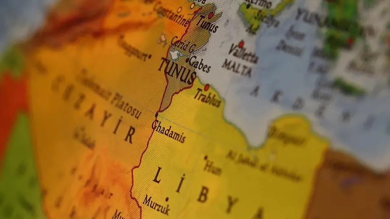 Tunus açıklarında 2 göçmen teknesi battı: 29 ölü