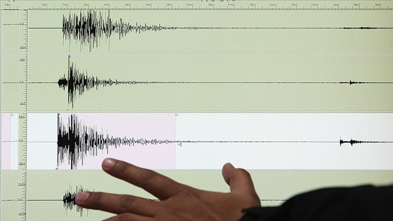 Uzman isim 'Hesaplandı' diyerek o bölgeye dikkat çekti! "7.2 büyüklüğünde deprem üretecek"