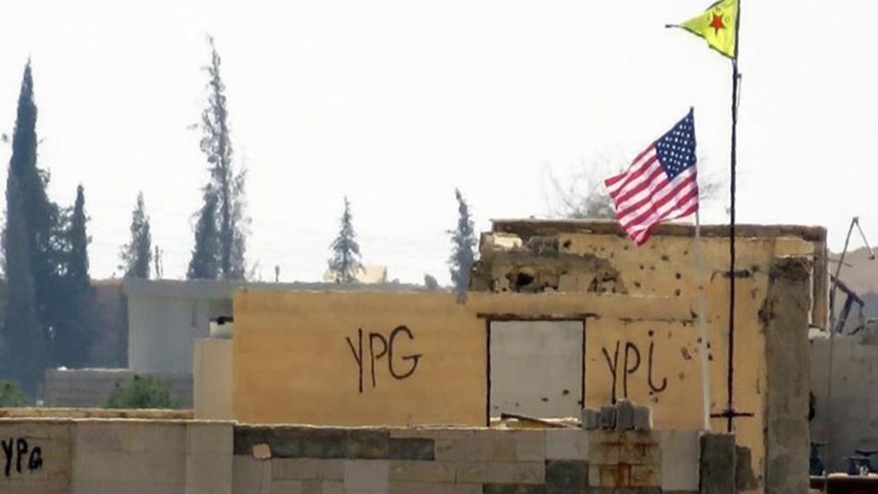 ABD güçlerinden Suriye'nin kuzeydoğusunda YPG/PKK'lı teröristlere silahlı eğitim