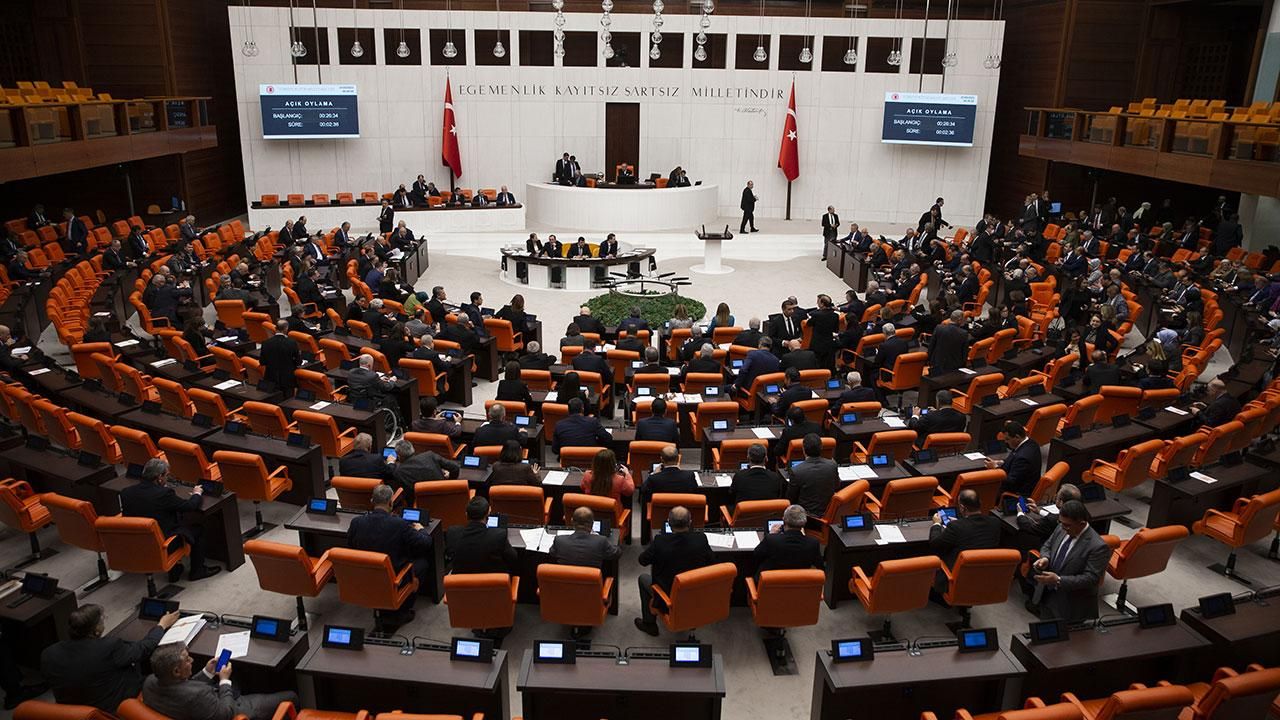 Cumhur İttifakı parlamentoda çoğunluğu elde etti