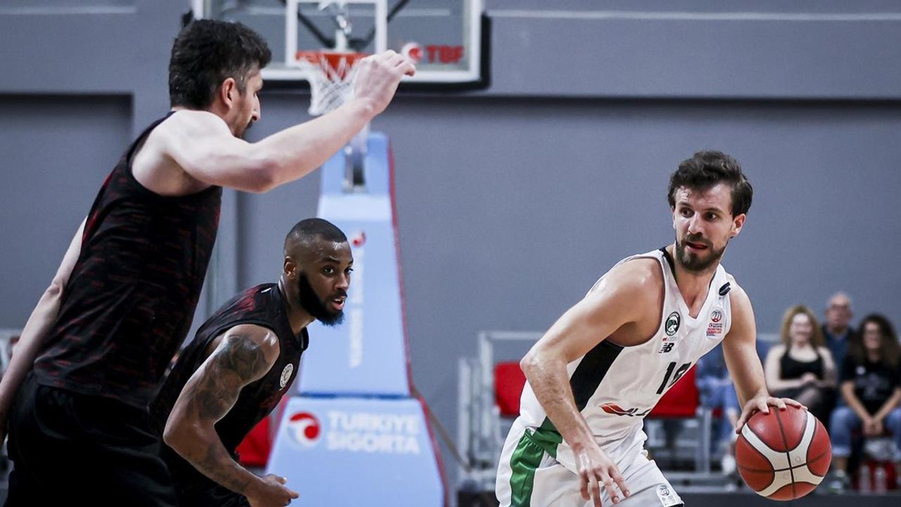 Play-off heyecanı Türkiye Sigorta Basketbol Süper Ligi'nde başlıyor