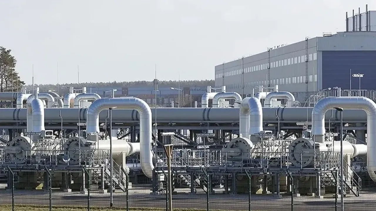 Rusya: Petrol ve doğal gaz dışı gelirler planlandığı gibi artıyor