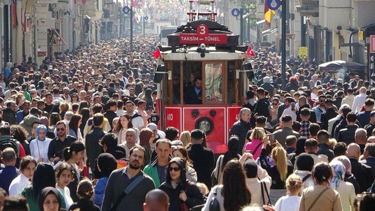 İstanbul genelinde yabancılara oturum izni yasağı getirildi