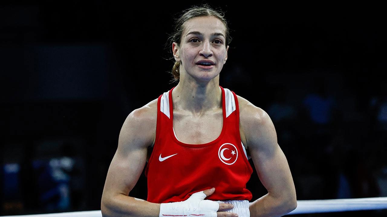 Mili boksör Buse Naz Çakıroğlu altın madalya kazandı