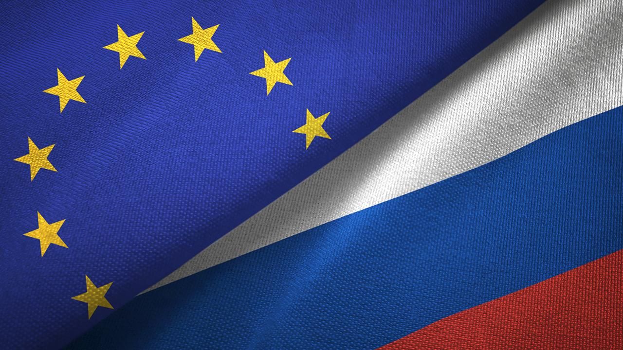AB Rusya'nın dondurulmuş 200 milyar eurosunu tartışıyor