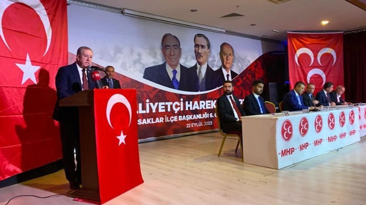 MHP’li Durmaz’dan 7’li masaya: Türk Milleti siyaset tüccarlarını demokrasi tokadıyla uyardı