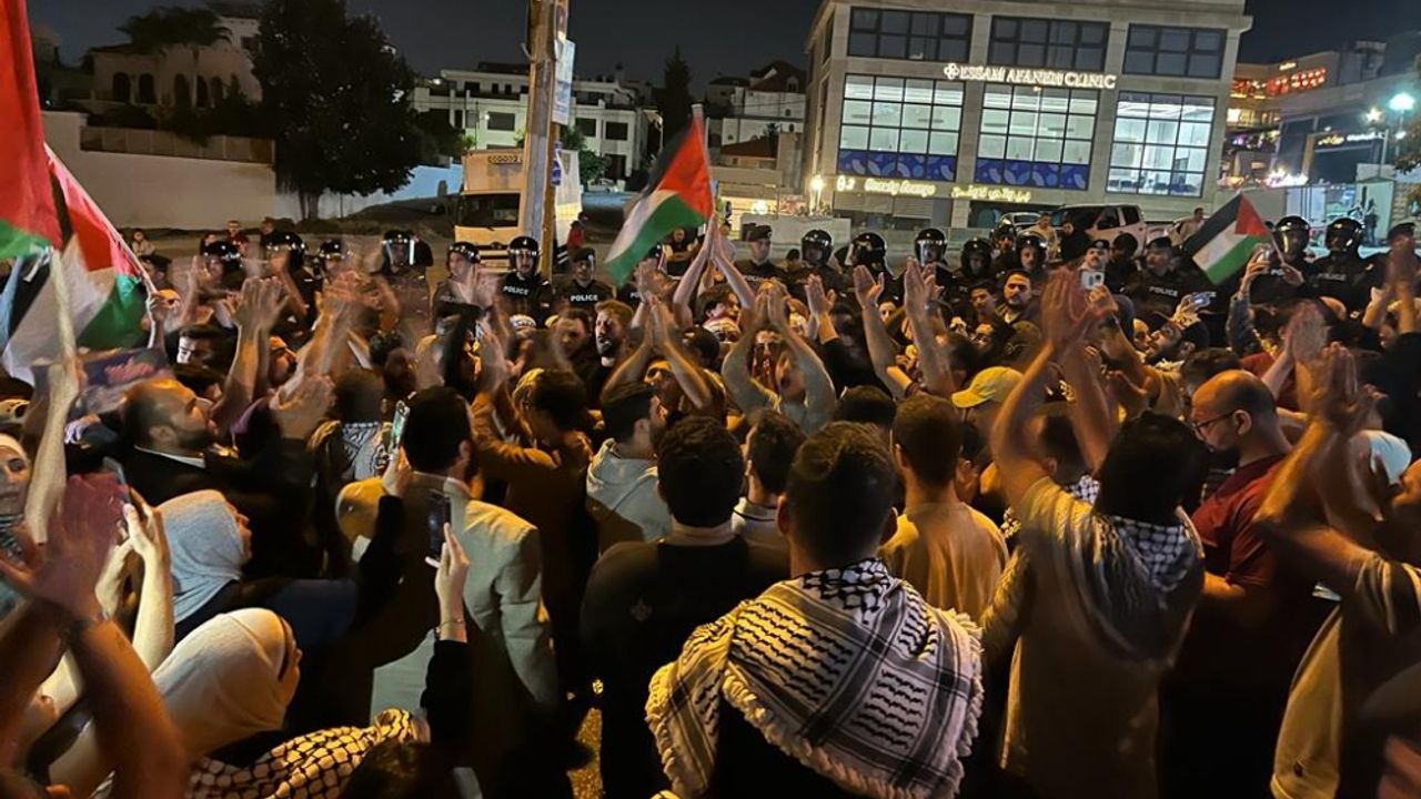 Ürdün'deki ABD büyükelçiliği çevresinde İsrail karşıtı gösteriler düzenlendi