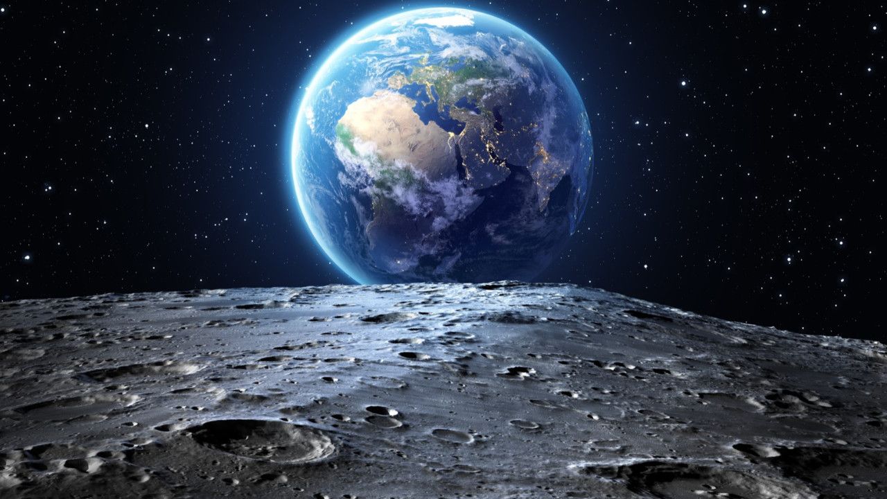 Bilim insanları sonunda Ay'ın içinde ne olduğunu doğruladı