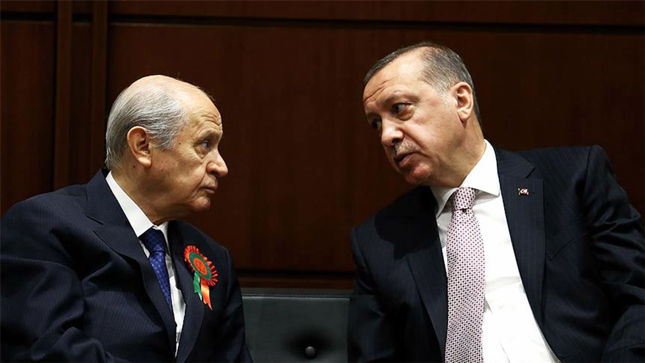 MHP Lideri Devlet Bahçeli, Cumhurbaşkanı Erdoğan'ı tebrik etti
