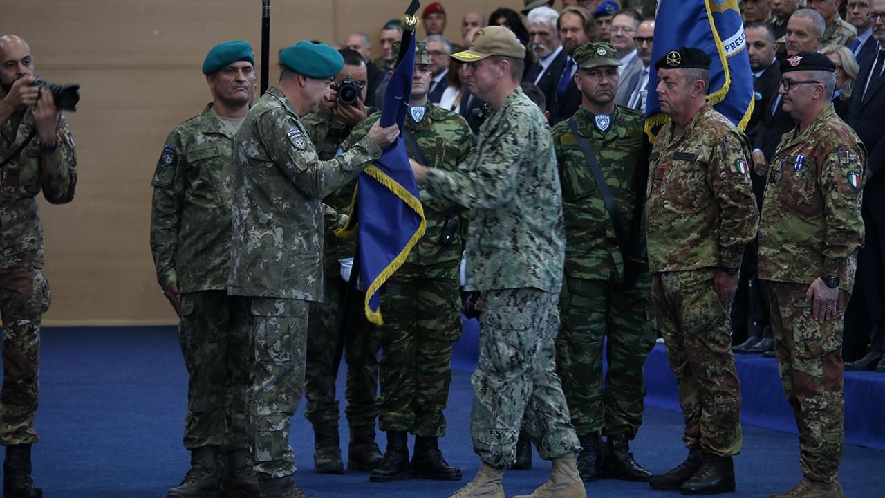 Türkiye, NATO'nun Kosova'daki Barış Gücü'nün komutasını devraldı