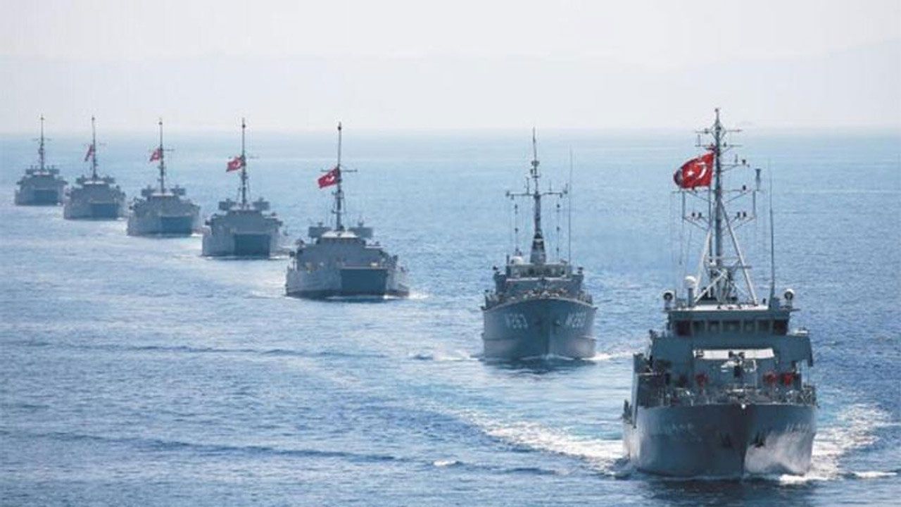 Doğu Akdeniz'de tatbikat! Türk donanmasından ABD ve İngiltere'ye mesaj: 'Buradayız'