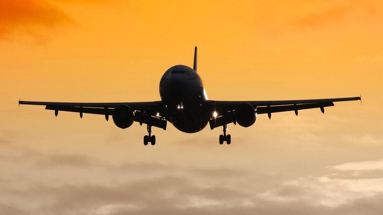 Hava yolu şirketleri, İsrail uçuşlarını askıya alıyor