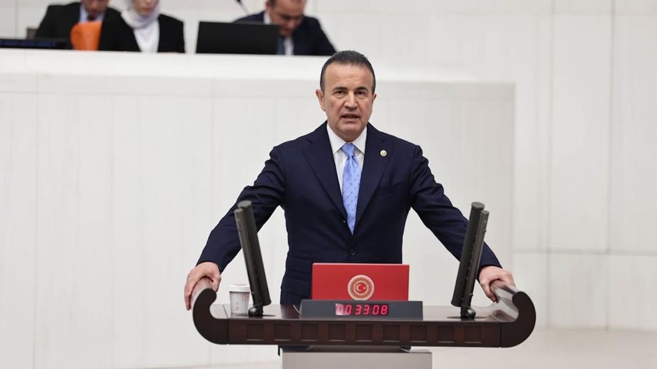 MHP’li Başkan gündeme taşıdı, Bakan Bayraktar cevaplandırdı: “Antalya’nın elektrik dağıtımında sıkıntılar bitecek