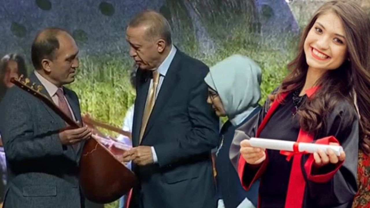 Cumhurbaşkanı Erdoğan'a Aybüke öğretmenin bağlaması hediye edildi! Gözyaşlarına hakim olamadı