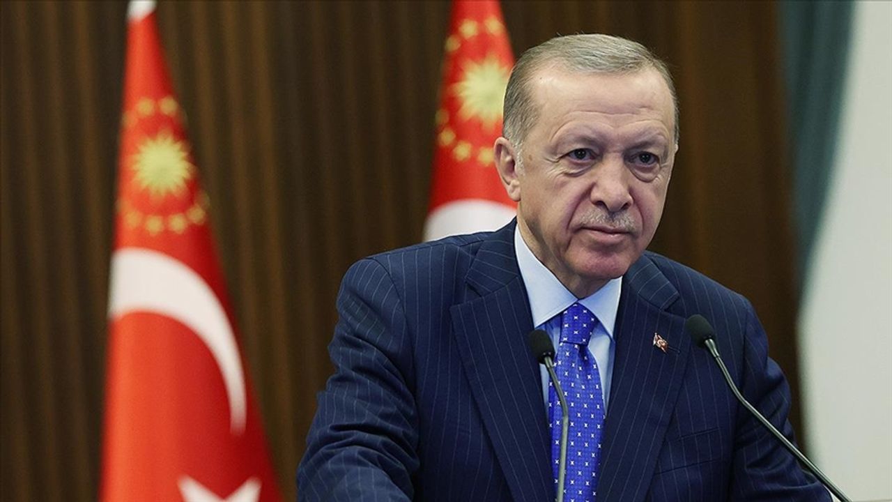 Cumhurbaşkanı Erdoğan müjdeyi duyurdu... Tüm emeklilere 5 bin lira ikramiye