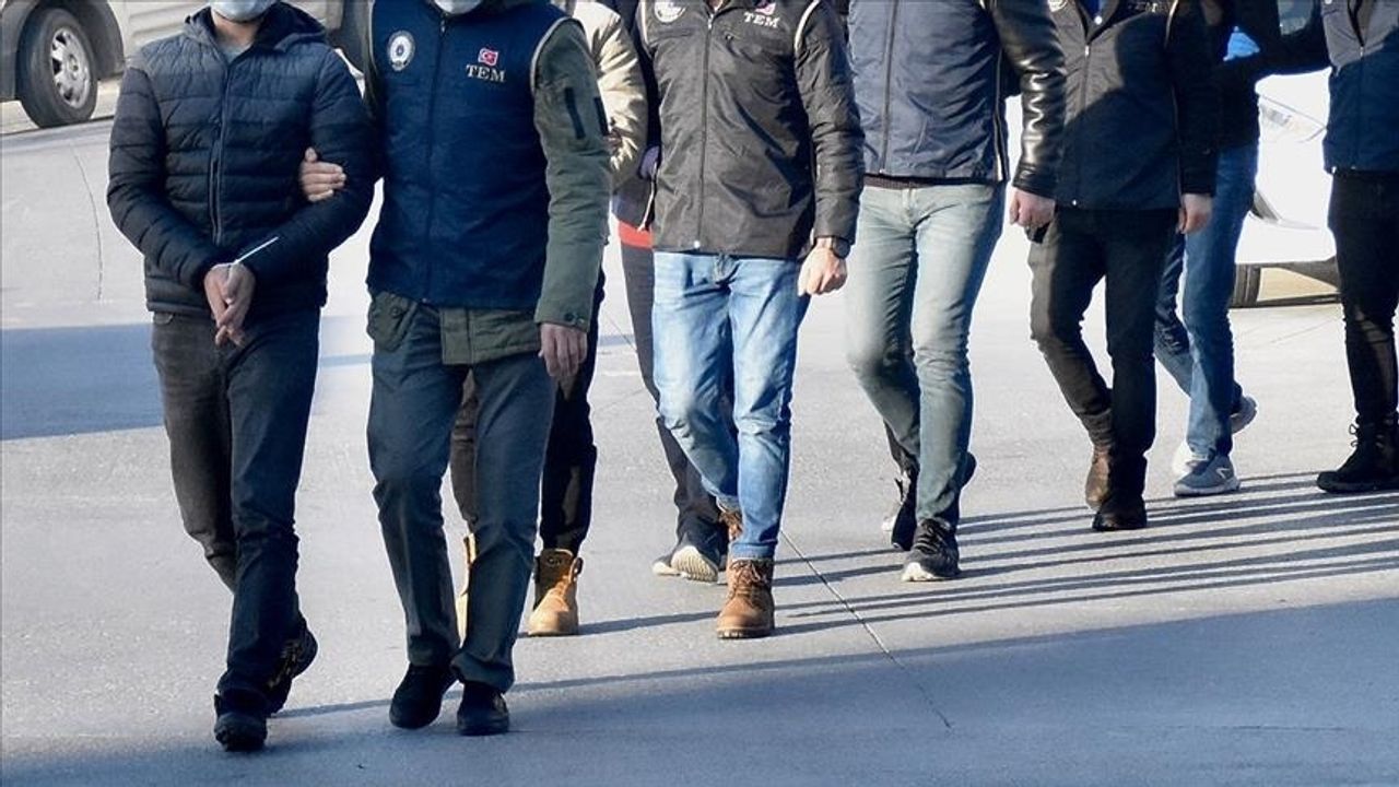 Ankara'da FETÖ'ye eş zamanlı operasyon: 16 gözaltı kararı