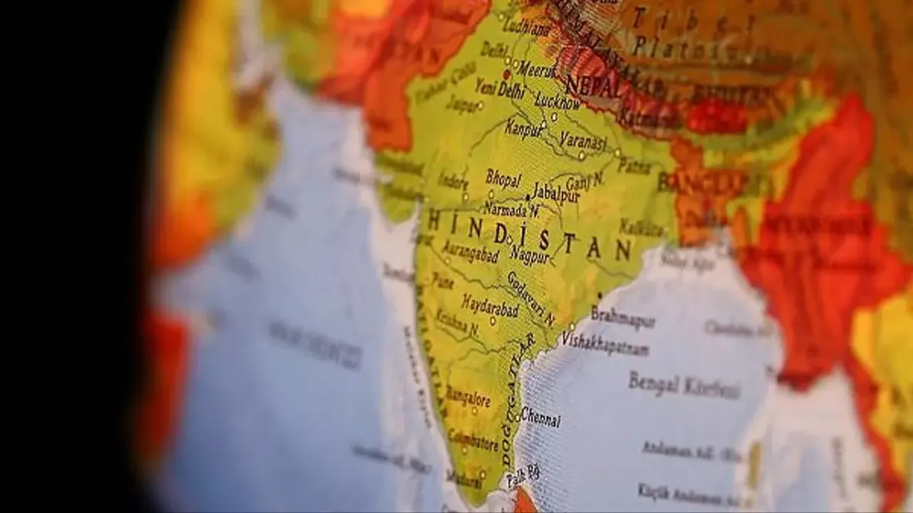 Hindistan'dan Kanada vatandaşlarına ''e-vize'' kararı