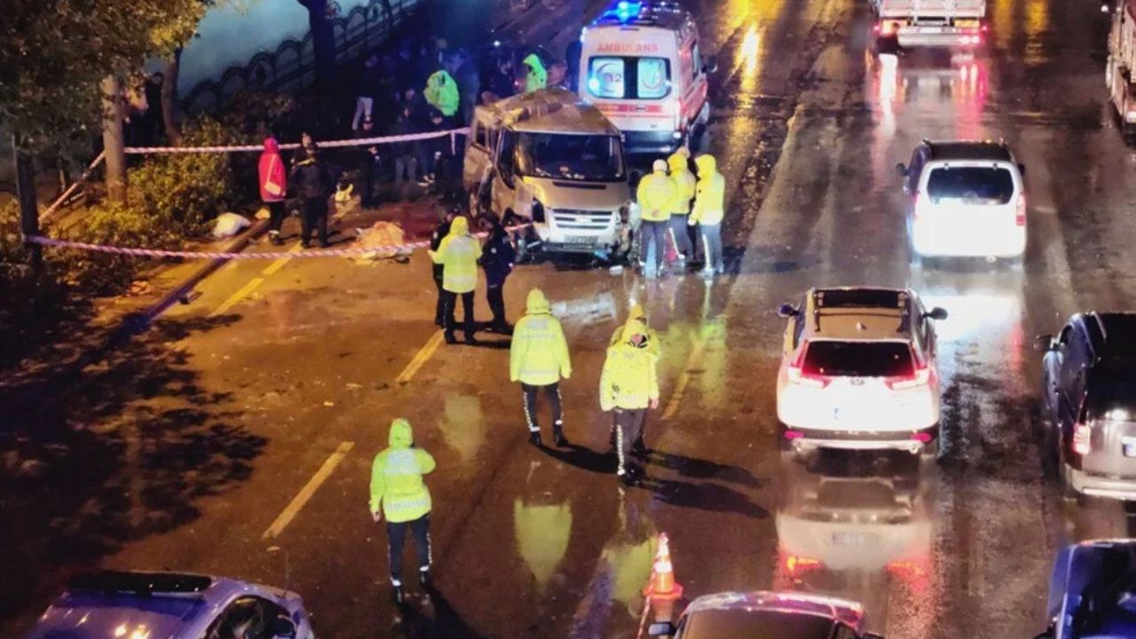Konya'da feci kaza: 3 çocuk öldü, 4 kişi yaralandı