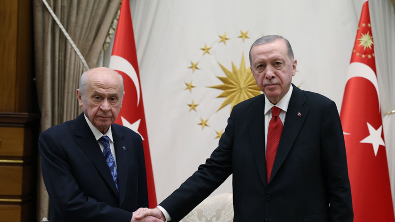 Beştepe'de Cumhurbaşkanı Erdoğan ve MHP Lideri Bahçeli görüştü