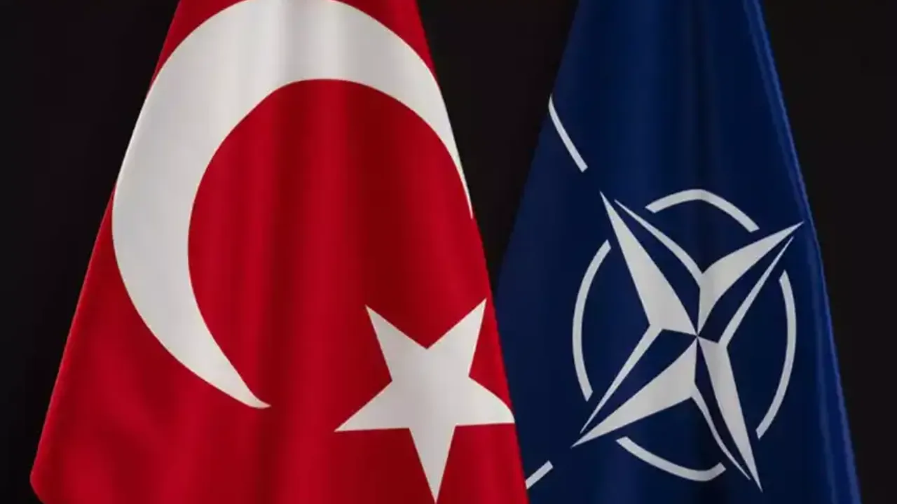Türkiye NATO'ya bildirdi: İsveç kararı Brüksel'e yetişmez