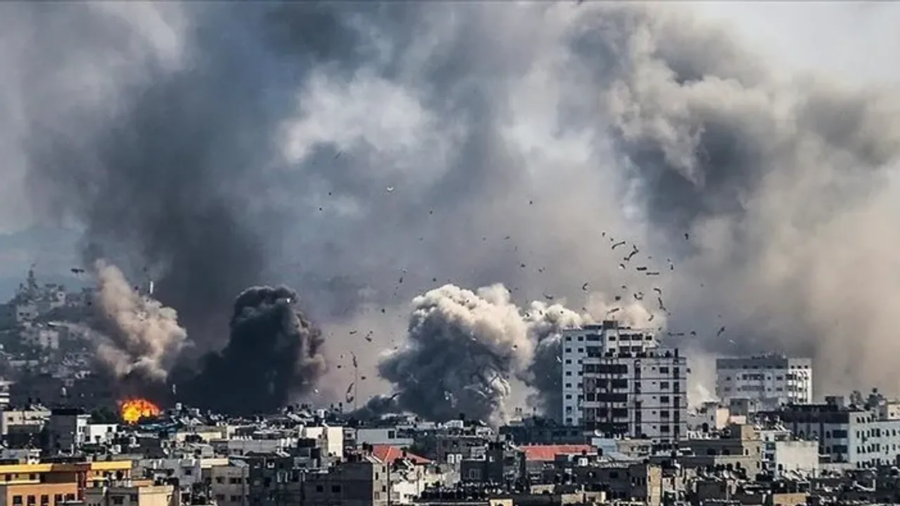 İsrail'in gece Gazze Şeridi'ne düzenlediği saldırılarda en az 18 Filistinli öldürüldü
