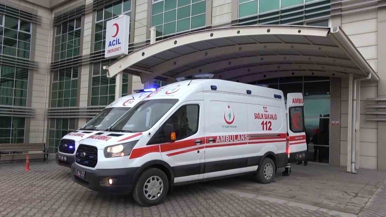 Kırıkkale’de 4. kattan düşen işçi ağır yaralandı