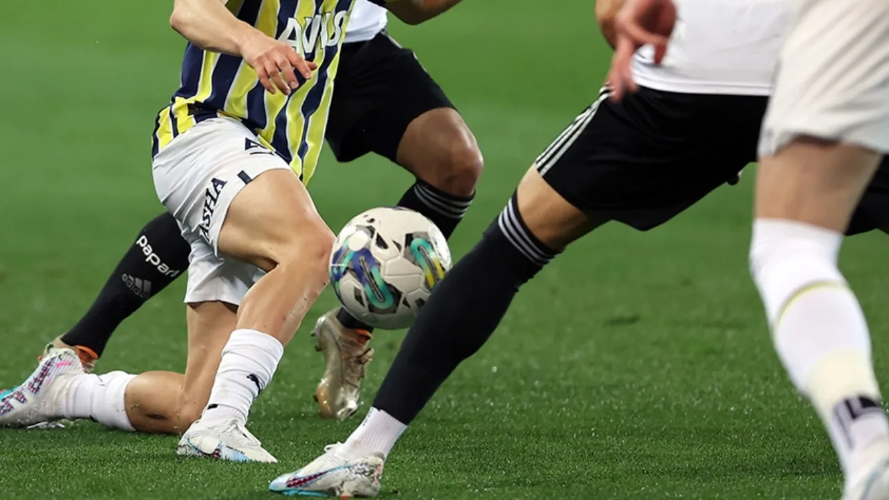 Süper Lig'de dev derbi: Beşiktaş mı Fenerbahçe mi?