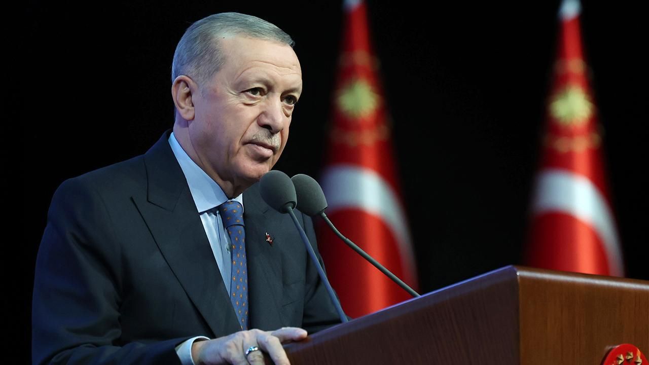 Cumhurbaşkanı Erdoğan İstanbul'da parti teşkilatıyla buluşacak