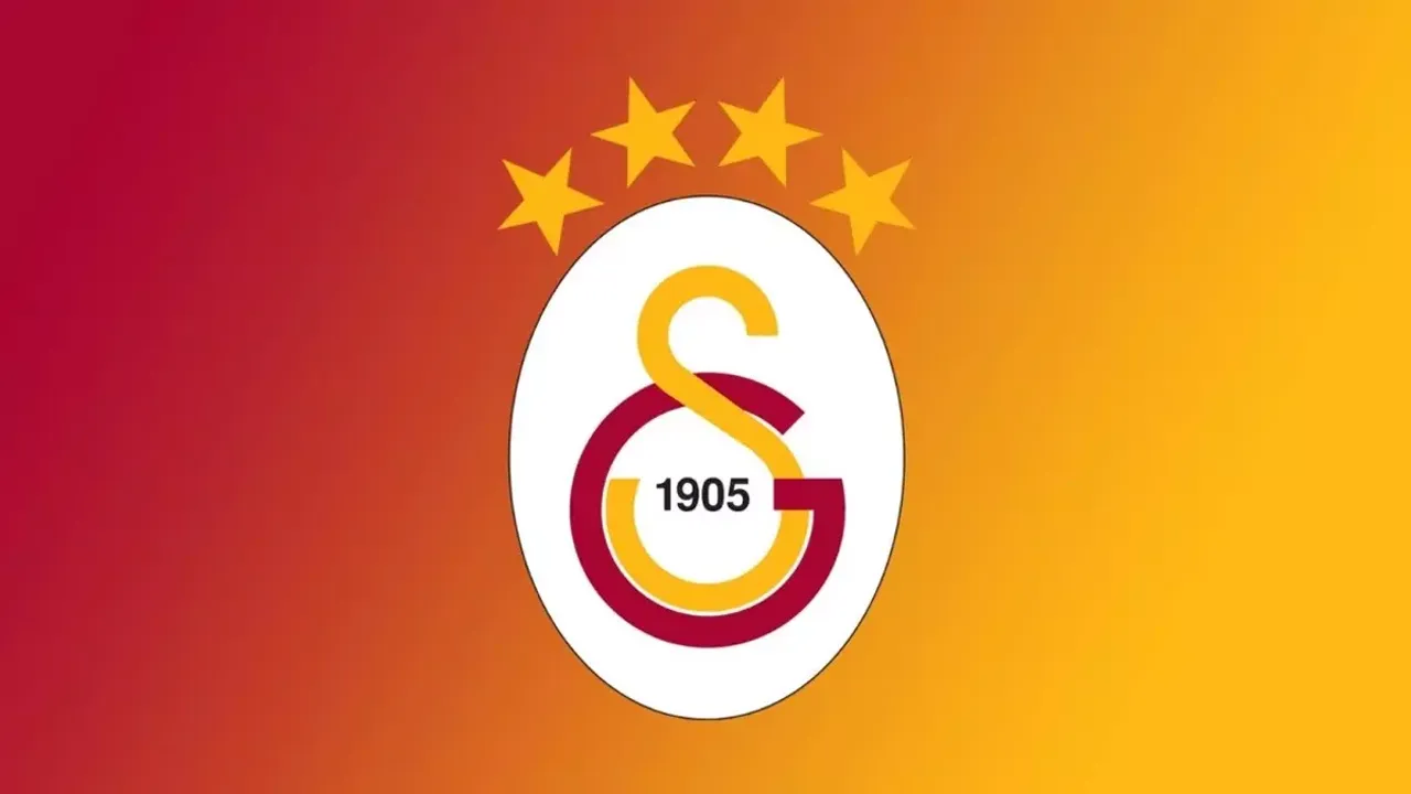Dev maç öncesi Galatasaray'a kötü haber! 4 futbolcu kadroda yer almadı