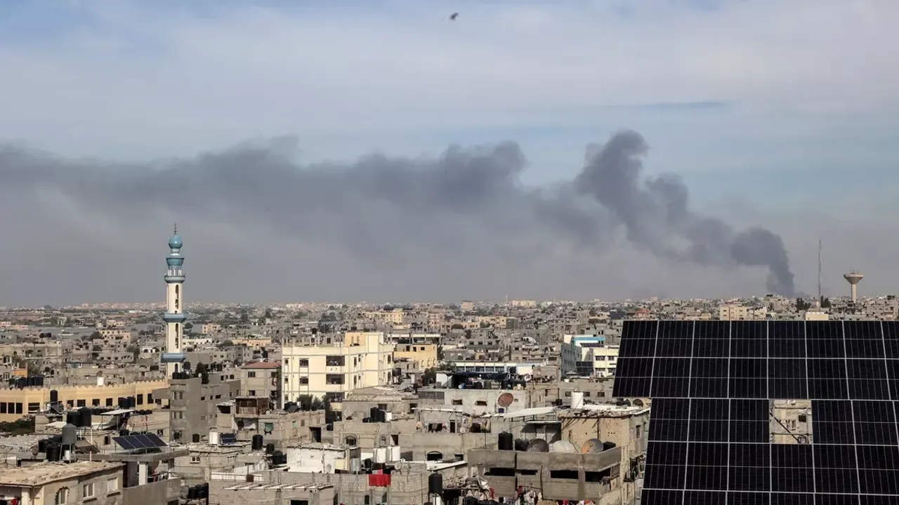 İsrail, Gazze'nin güneyine bomba yağdırdı: Çok sayıda ölü var