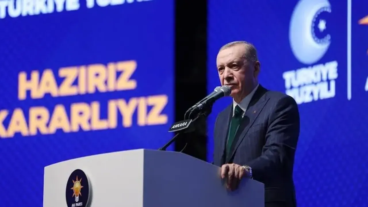 Cumhurbaşkanı Erdoğan açıkladı! AK Parti'de İzmir ilçe adayları belli oldu