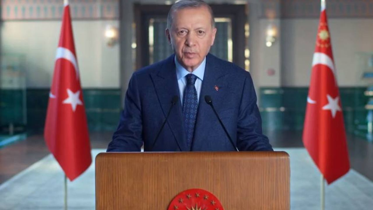 Cumhurbaşkanı Erdoğan'dan uzay yolculuğu mesajı: Tarihi bir ana şahitlik ediyoruz